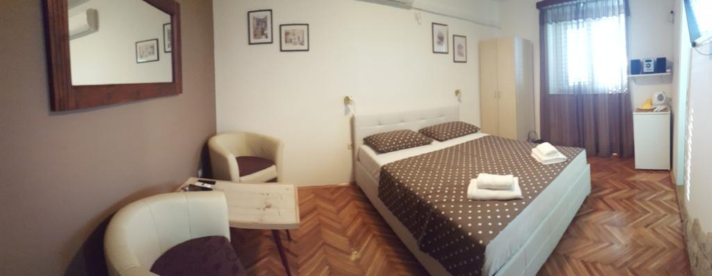 Apartments Ana+3 Sibenik Ngoại thất bức ảnh